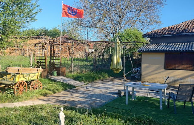 Newly Renovated 2 Bed Ground Floor Flat in Haskovo - Foto 1