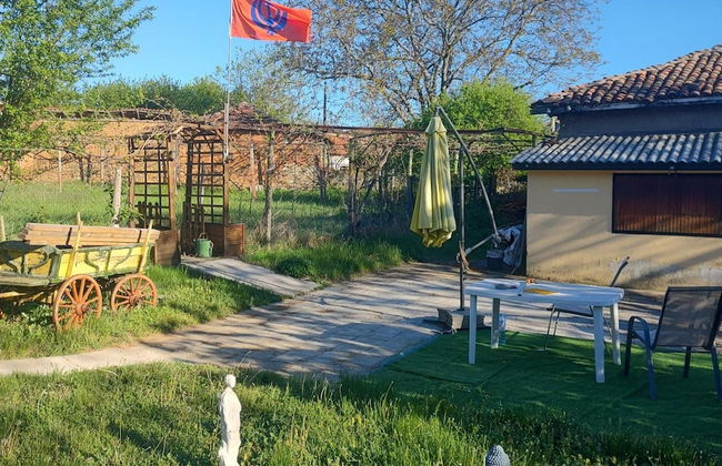 2 Bed Villa - Sleeps 7 - Private Garden - Parking - Foto 1