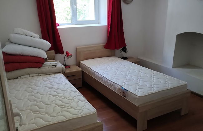 Newly Renovated 2 Bed Ground Floor Flat in Haskovo - Foto 2