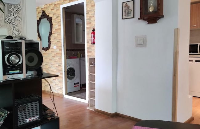 Newly Renovated 2 Bed Ground Floor Flat in Haskovo - Foto 10