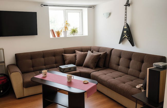 2 Bed Villa - Sleeps 7 - Private Garden - Parking - Foto 7