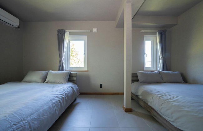 THE CHATEAU - Foto 22