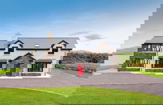 Foto 1 - Luxury 4 Bedroom Holiday Home Overlooking the sea on Valentia Island