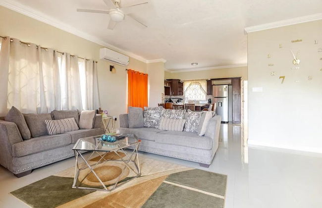 Luxury 2 Bedroom Jamaican Townhouse Ocho Rios - Photo 13