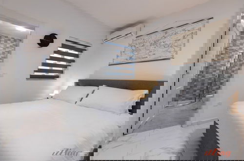 Photo 19 - A Stunning Apartment With Spectacular sea Views