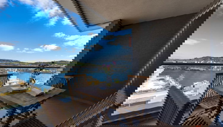Photo 1 - A Stunning Apartment With Spectacular sea Views