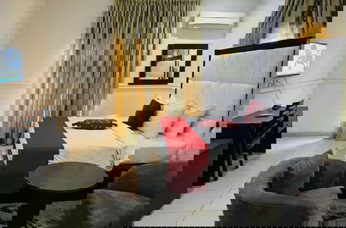 Foto 13 - Infinity Gold Homes