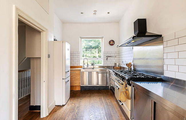 Retro Charm and Modern Comforts - Foto 9
