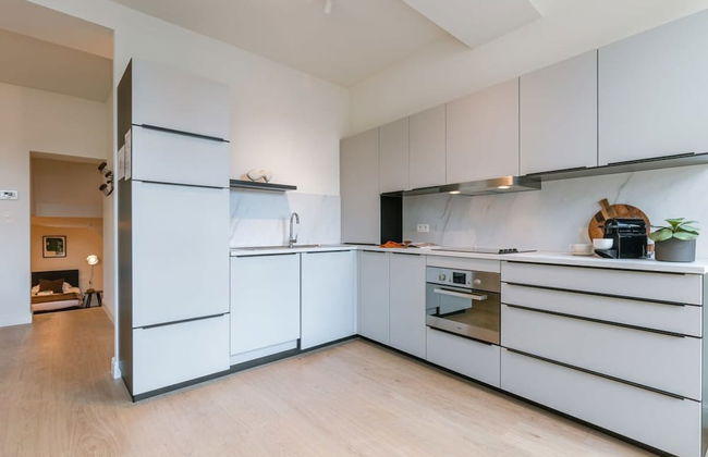 Stunning Apartment at the Grand Market of Antwerp - Photo 47