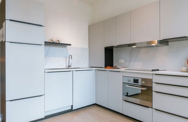 Stunning Apartment at the Grand Market of Antwerp - Photo 7