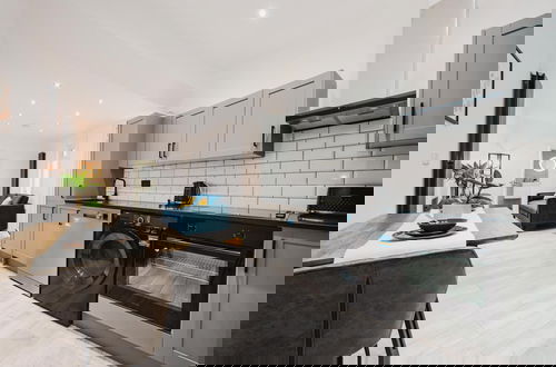 Foto 8 - Modern 2 bed Apartment Near Wembley Stadium