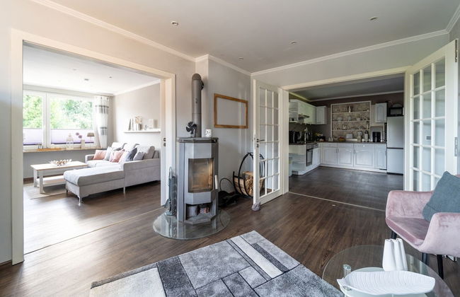 Modern Holiday Flat With Pool in the Harz - Photo 9