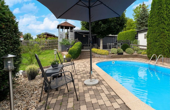 Modern Holiday Flat With Pool in the Harz - Photo 17