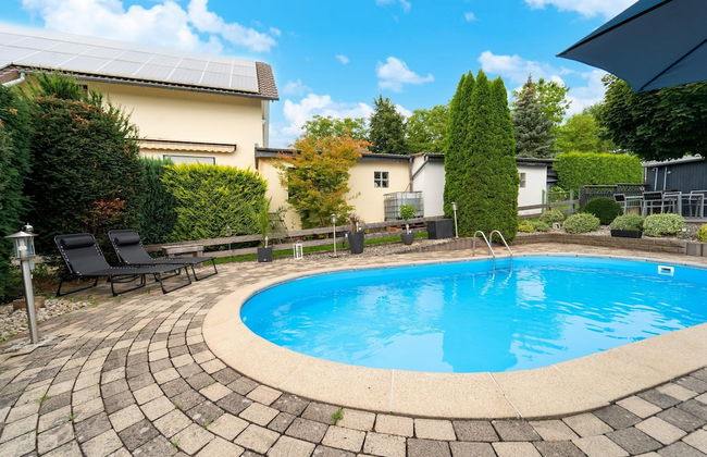 Modern Holiday Flat With Pool in the Harz - Photo 19