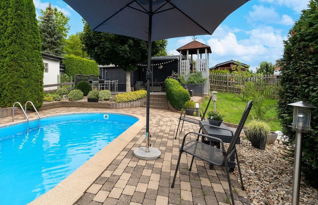 Modern Holiday Flat With Pool in the Harz - Photo 20