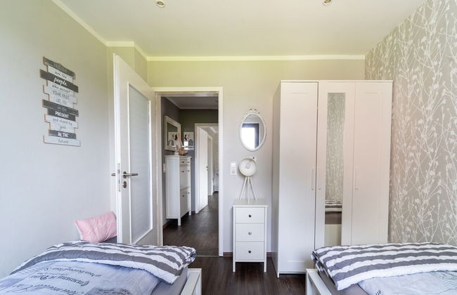Modern Holiday Flat With Pool in the Harz - Photo 4