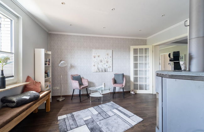Modern Holiday Flat With Pool in the Harz - Photo 12