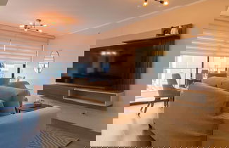 Photo 1 - w Magnificent 3BR w Balcony in San Isidro