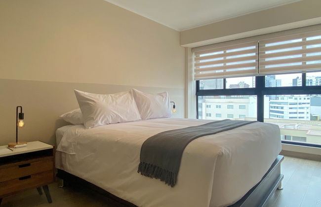 w Magnificent 3BR w Balcony in San Isidro - Photo 23