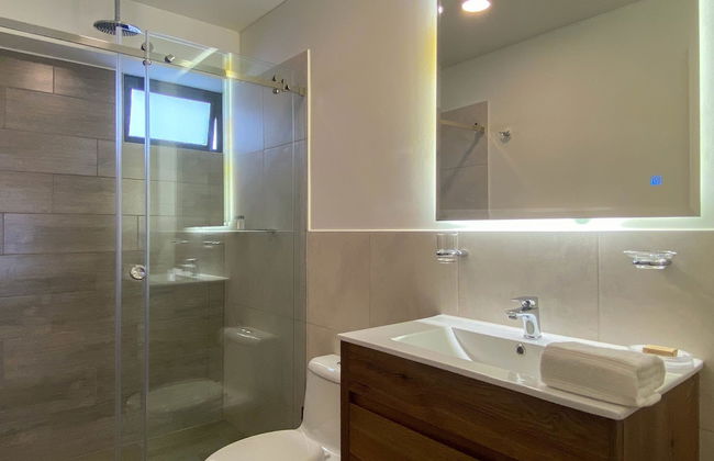 w Magnificent 3BR w Balcony in San Isidro - Photo 28