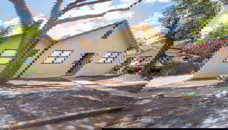 Foto 1 - Modern Living 3br/2ba Close to Amazing Downtown