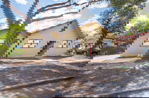 Foto 1 - Modern Living 3br/2ba Close to Amazing Downtown