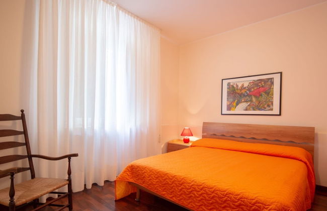 Splendid Villa in Macerata With Pool & Views - Foto 14