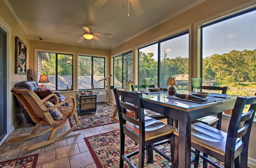 Photo 25 - Waterfront Midway Home W/sunroom & Large Yard