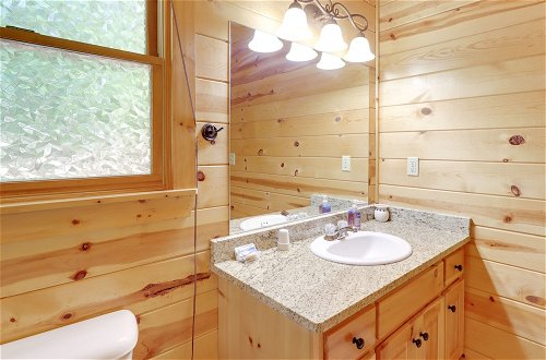 Foto 40 - Private Ellijay Cabin w/ Hot Tub & Amenities