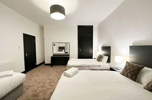 Photo 3 - Mulberry Aparthotel