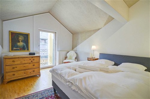 Photo 2 - Cozy Penthouse in the old Town of Sion