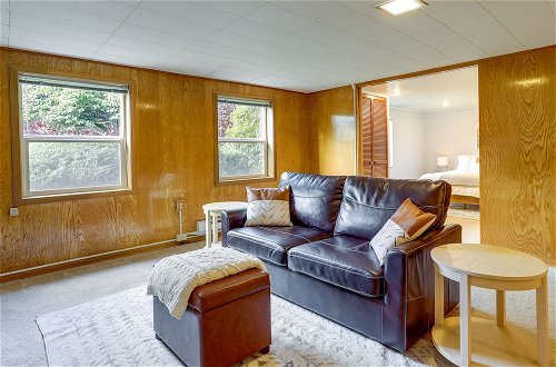 Foto 21 - Charming & Cozy Seattle Apartment w/ Fireplace