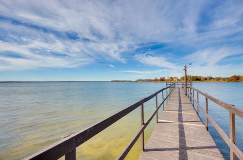 Photo 15 - Waterfront Cabin in Kerens w/ Community Dock