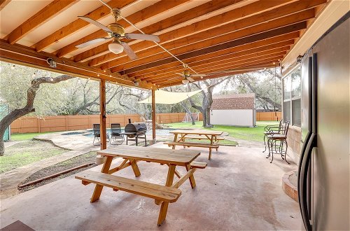 Foto 9 - San Antonio Home: Private Pool & Covered Patio