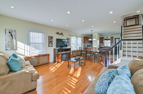 Photo 15 - Charming Valley Stream Home: 24 Mi to Central Park