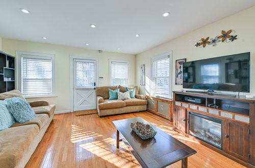 Photo 5 - Charming Valley Stream Home: 24 Mi to Central Park