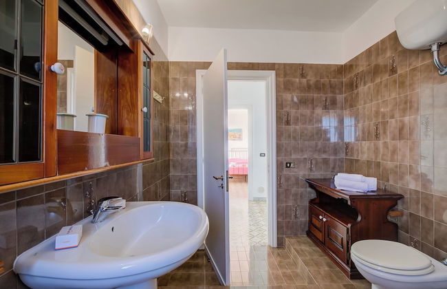 Villa Erika with private pool and garden - Foto 10