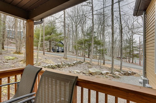 Photo 12 - Lackawaxen Home w/ Deck: Hike, Swim & Ski