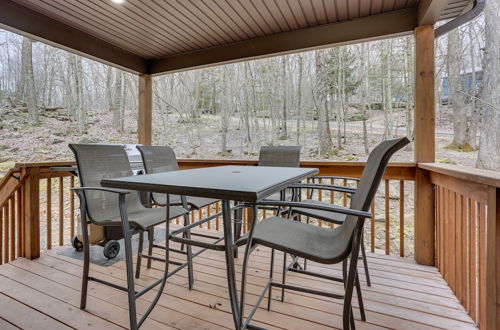 Photo 14 - Lackawaxen Home w/ Deck: Hike, Swim & Ski