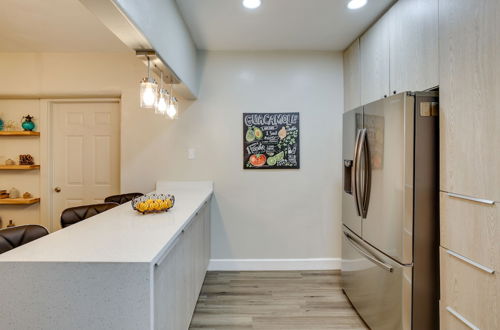 Photo 6 - Sunny El Paso Apartment With Backyard Patio