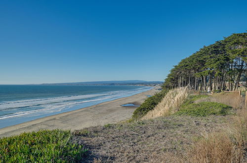 Foto 6 - Seascape Aptos Retreat w/ Bocce Ball Court