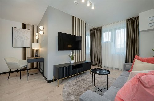 Foto 19 - Elegant Apartment in Wroclaw by Renters