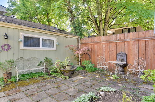 Photo 16 - Cozy Portland Studio w/ Patio + Yard