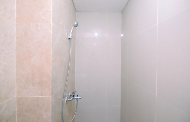 Well Designed Studio Room Transpark Cibubur Apartment - Foto 10