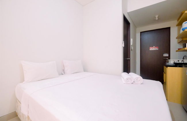 Well Designed Studio Room Transpark Cibubur Apartment - Foto 1