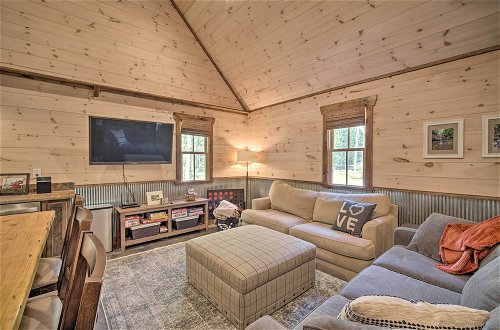 Photo 17 - Stunning Cabin Getaway w/ Private Hot Tub