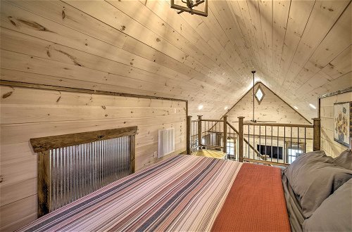 Photo 15 - Stunning Cabin Getaway w/ Private Hot Tub