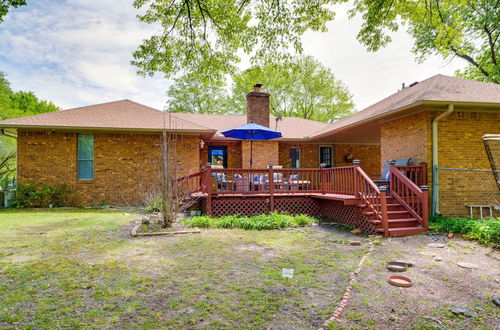 Photo 6 - Memphis Vacation Rental Getaway w/ Large Deck