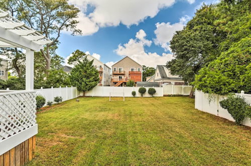 Photo 12 - Stately Norfolk Home w/ Fenced Yard: Walk to Beach