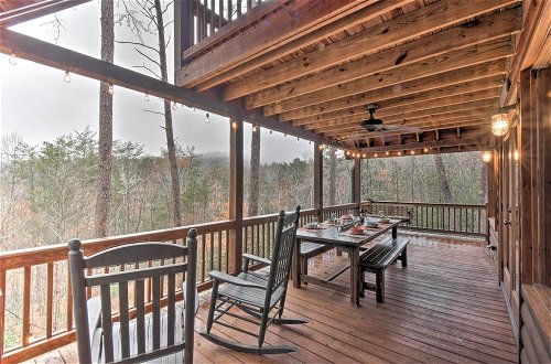 Foto 13 - 'long Pine Ridge' Cabin w/ Luxury Amenities